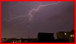 صاعقه در داراب استان فارس جان یک نفر را گرفت و یک مصدوم بر جای گذاشت