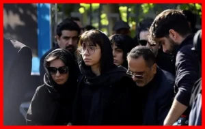 دلنوشته تأثرانگیز مونا مهرجویی در یادبود سومین سالگرد درگذشت پدر و مادرش