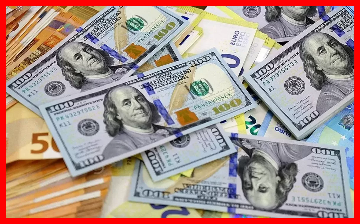 قیمت لحظه‌ای دلار و یورو امروز دوشنبه 2 آبان 1405 را اینجا ببینید