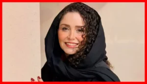 ژاله صامتی با استایلی جوان‌پسند و متفاوت در کنسرت‌نمایش سیاوش + عکس‌های جذاب