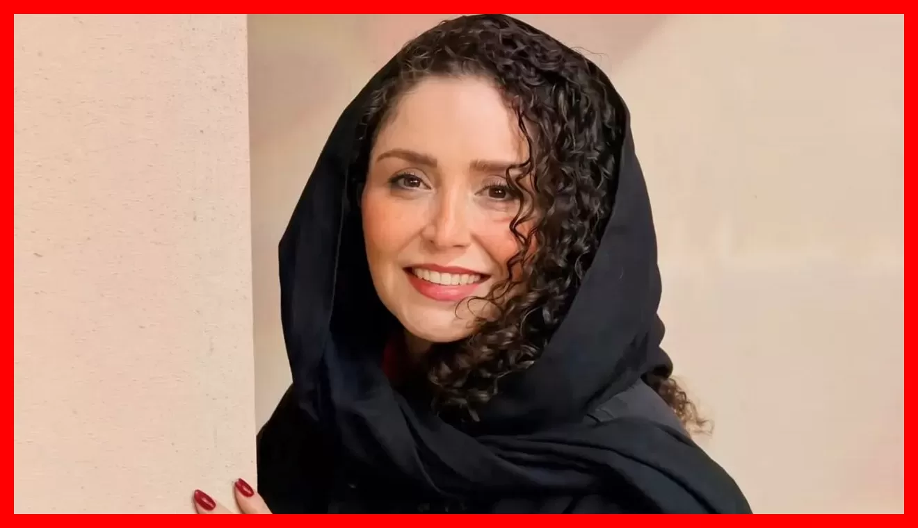 ژاله صامتی با استایلی جوان‌پسند و متفاوت در کنسرت‌نمایش سیاوش + عکس‌های جذاب