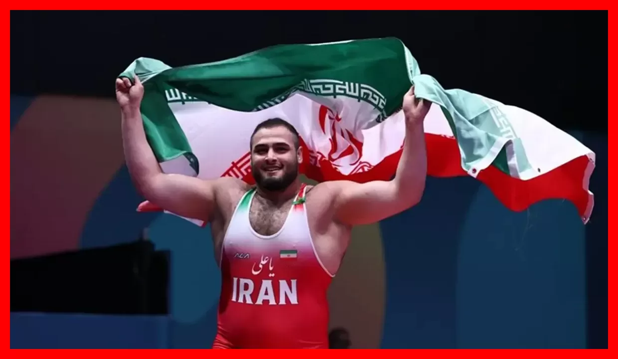 فردین هدایتی با پیروزی قاطع ۸ بر صفر قهرمان کشتی فرنگی جهان شد