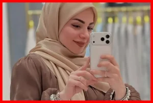 خانم مجری با استایل مجلسی در سلفی آینه‌ای جذاب و دیدنی